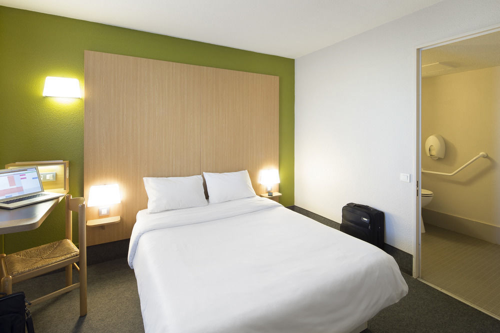 B&B Hotel Dijon Les Portes Du Sud Marsannay-la-Côte Eksteriør billede